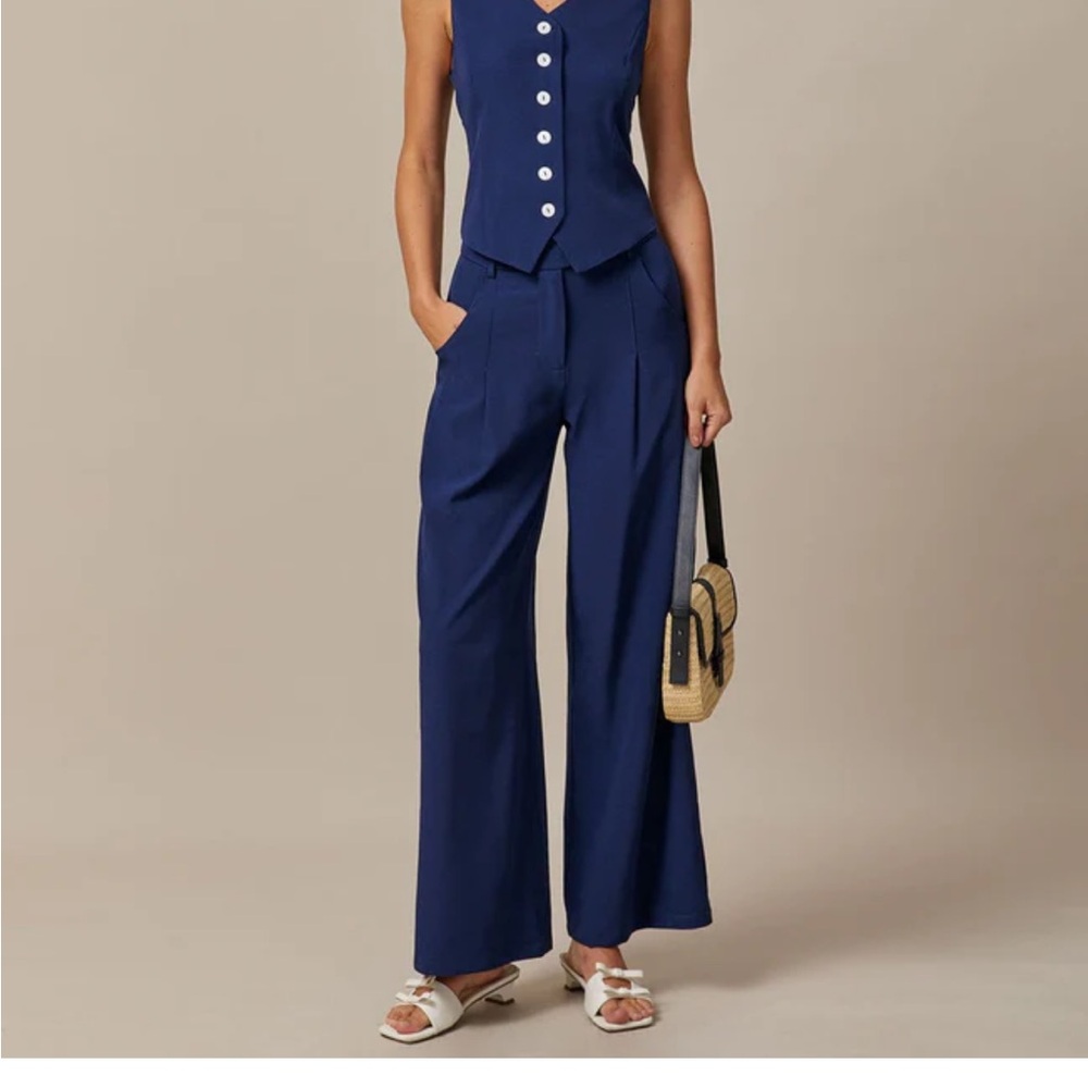 NWT Navy high waisted pants